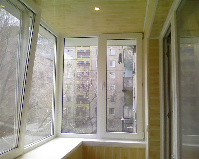 Остекление балкона в панельном доме по цене от производителя Пушкино